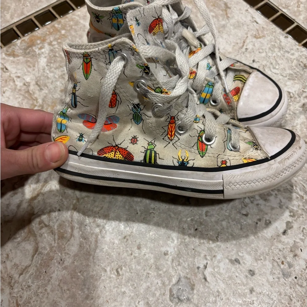 Kids converse insect sneakers size 12